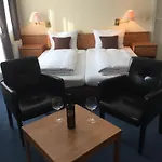 Sunibel Hotel