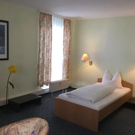 Hotel Sunibel Reinheim