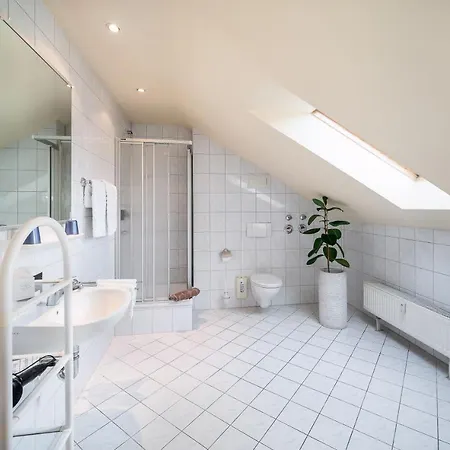 Sunibel 3*